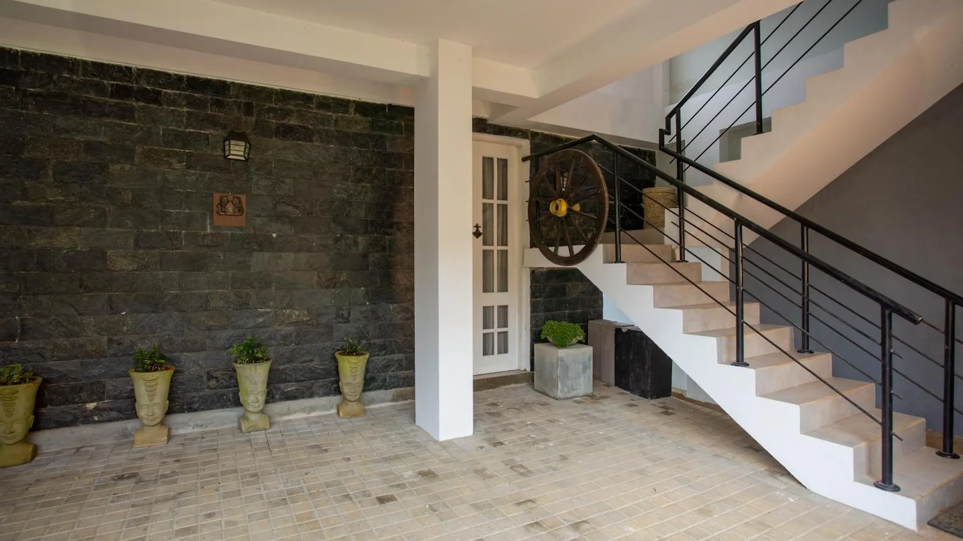 Hotel Hillneliya Resort Nuwara Eliya